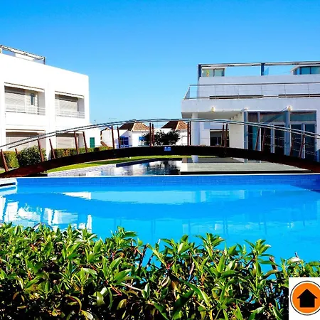 Twintee, Terracos De *