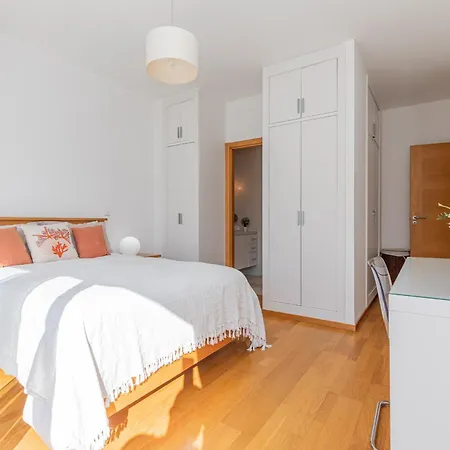 Twintee, Terracos De Διαμέρισμα Ταβίρα